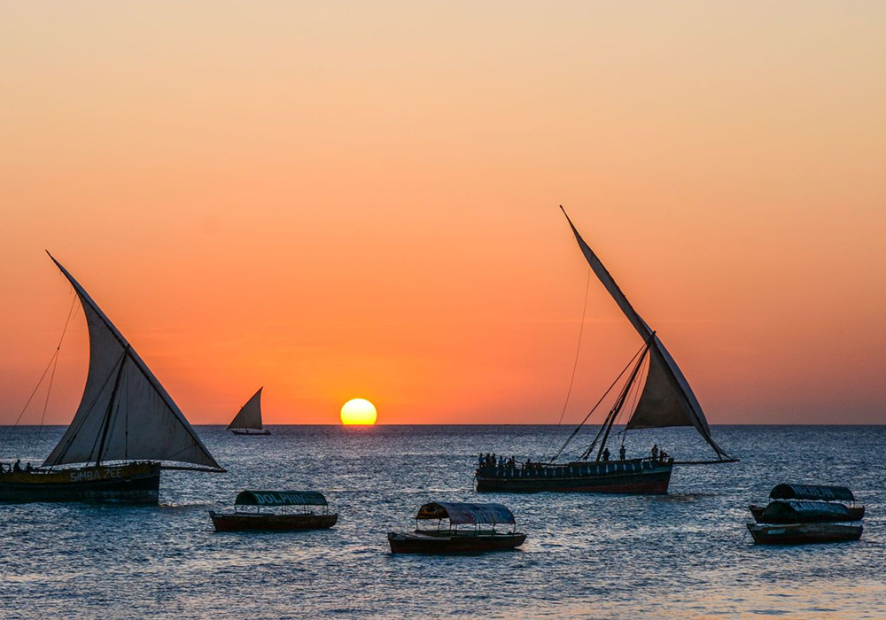 SUNSET DHOW CRUISE